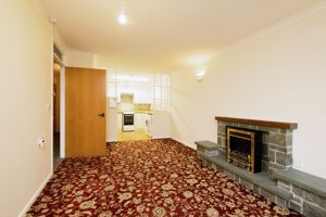 LIVING ROOM- click for photo gallery